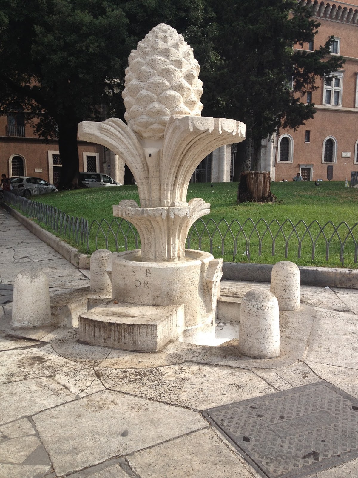Fontana Da Giardino In Pietra Roma - Con Rubinetto Nostalgia, Effetto Pietra Autentico, Collegamento Dal Basso - 2